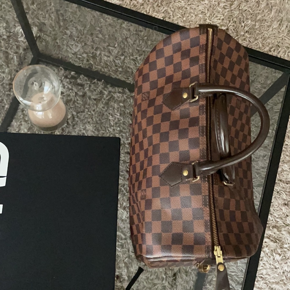 Authentic Louis Vuitton Damier speedy 35. - Picture 2 of 13